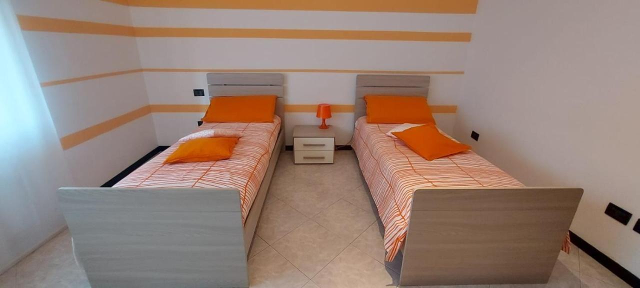 Apartament Casa T.U.A. Sale Marasino Zewnętrze zdjęcie