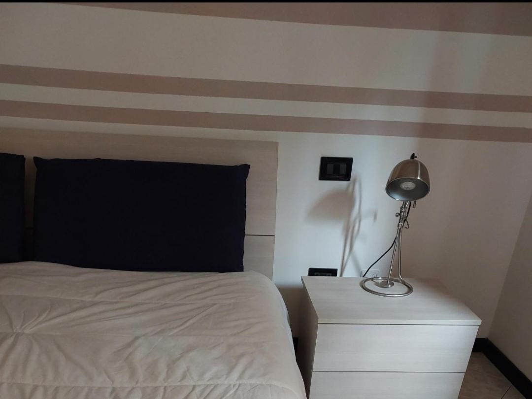 Apartament Casa T.U.A. Sale Marasino Zewnętrze zdjęcie