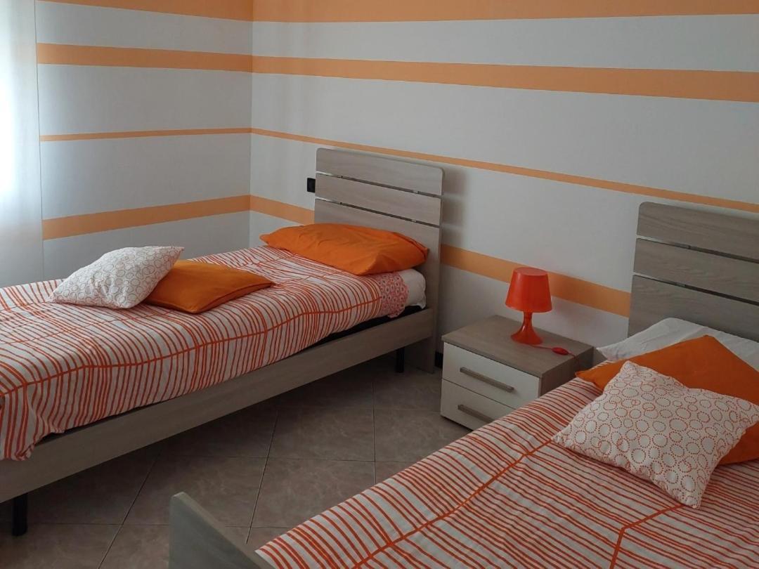 Apartament Casa T.U.A. Sale Marasino Zewnętrze zdjęcie